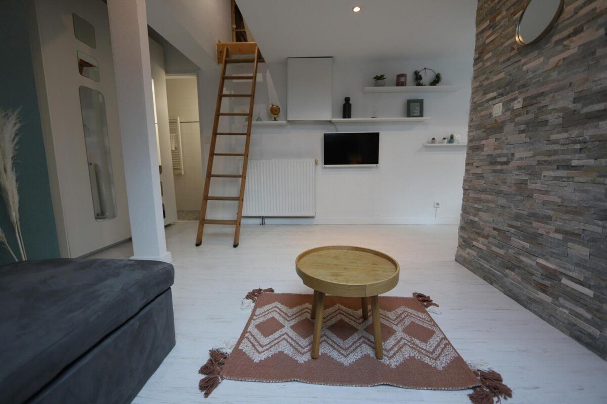 A Little Nest At The Top Floor Annecy Exterior photo